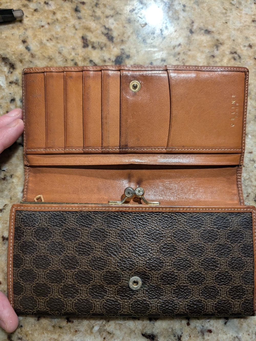 Celine Macadam Continental Wallet Kisslock - Picture 4 of 9